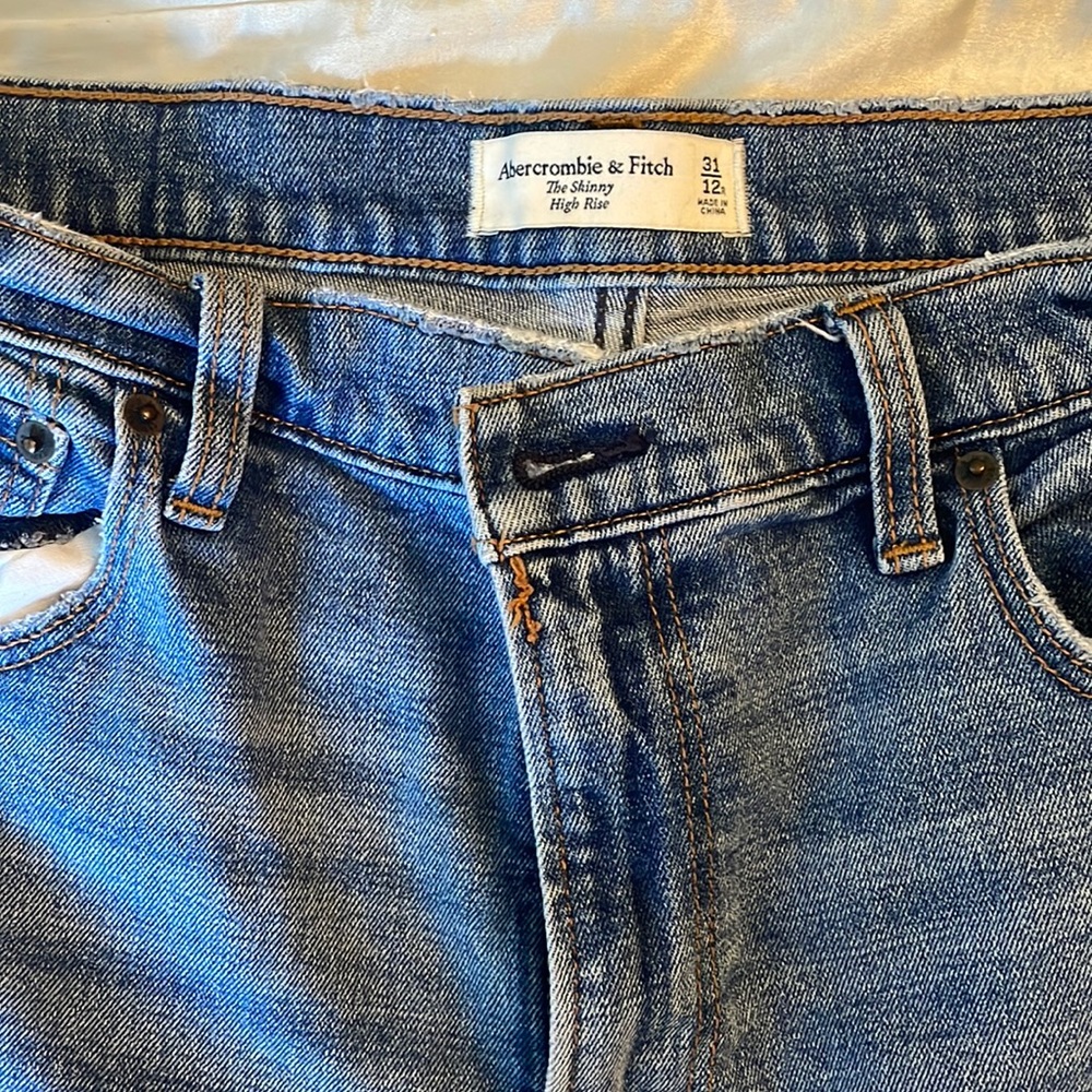 Abercrombie jeans